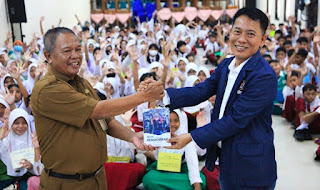 PWI Depok Beri Materi Cerdas Bermedsos Dalam Kegiatan MPLS Di 34 SMPN Se Kota Depok