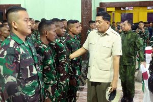 Panglima TNI dan Menhan RI Hadiri Malam Akrab Bersama Ribuan Prajurit di Papua